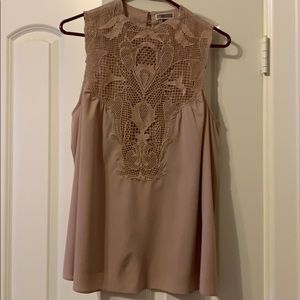 Worn once! Sleeveless top.